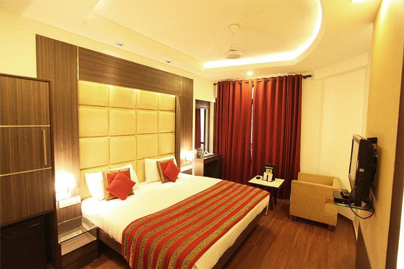 Отель The Prime Balaji Deluxe At New Delhi Railway Station - Free Airport Pickup Номер фото